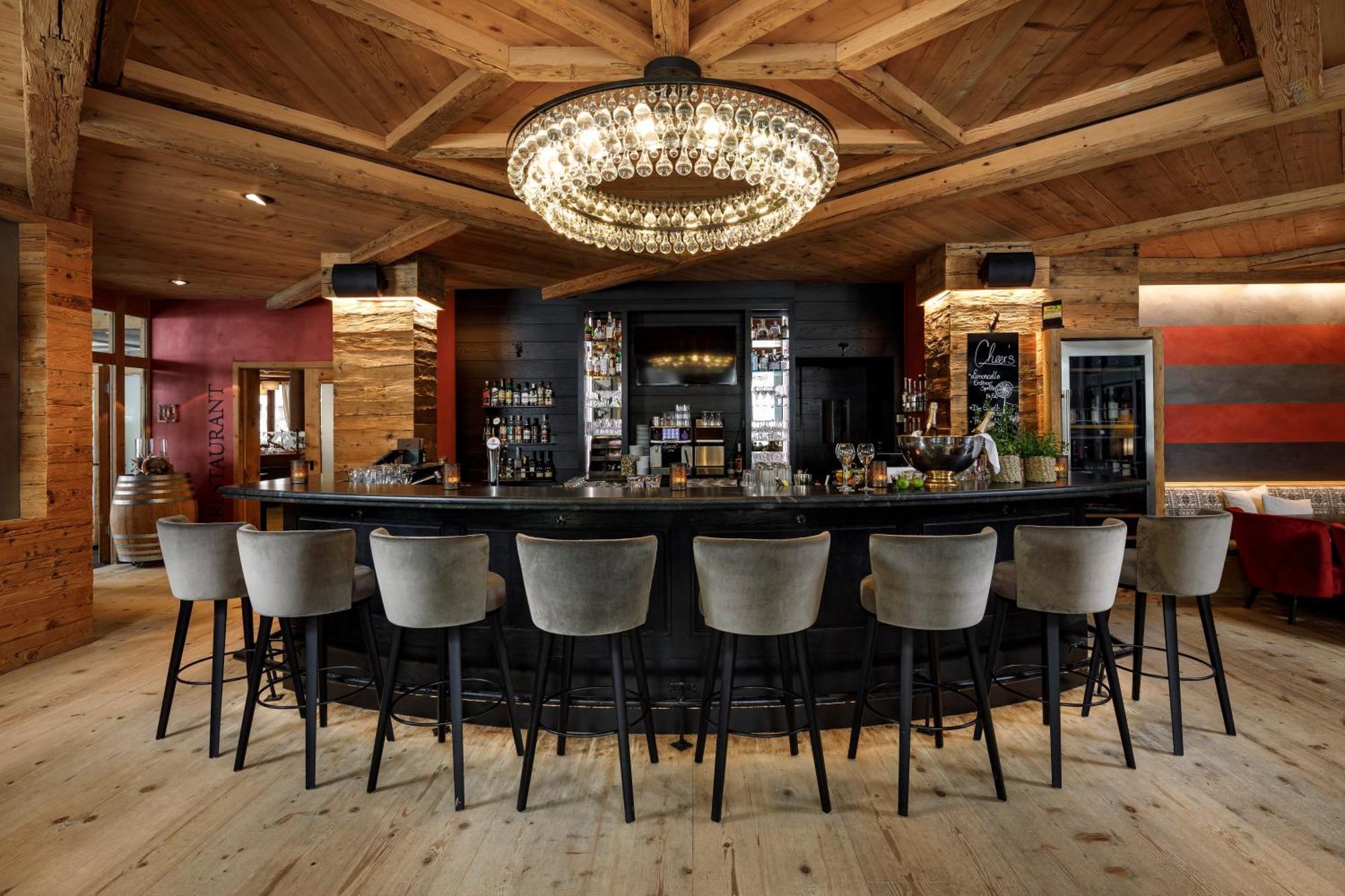 Hotel Piz Buin Клостерс Екстериор снимка
