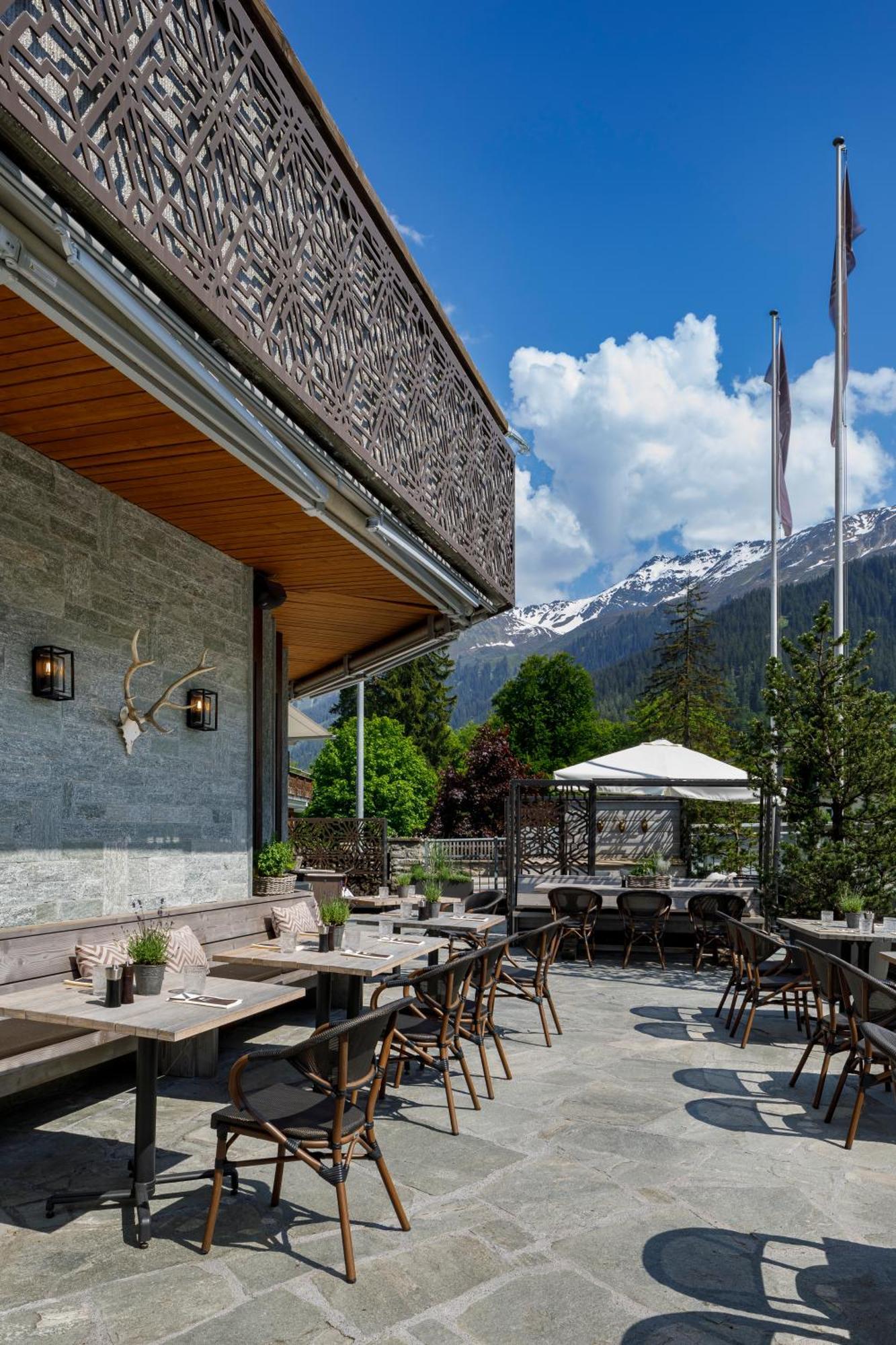Hotel Piz Buin Клостерс Екстериор снимка
