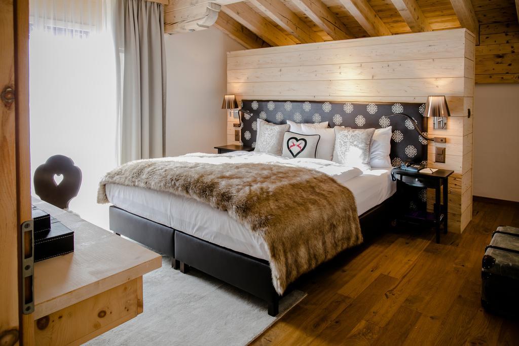 Hotel Piz Buin Клостерс Екстериор снимка